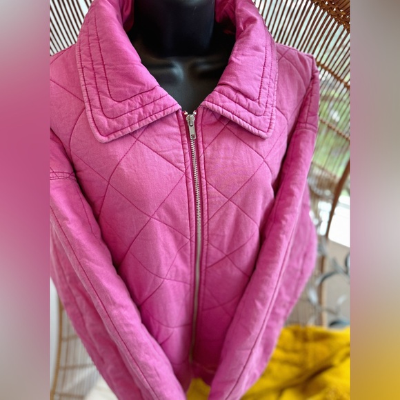 NWT Wild Fable Pink Bomber Size Large Quilted Full Zip - Picture 3 of 14